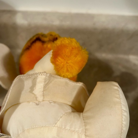 Vintage Garfield 1990s McDonald’s stuffie - Picture 7 of 7